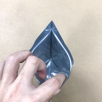 খুলতে সহজ ঢালুন পুনরায় বন্ধ করুন ঝামেলা মুক্ত একাধিক ব্যবহারের উপর সতেজতা বজায় রাখা স্ট্যান্ড-আপ প্যাকেজ প্যাকেজিং