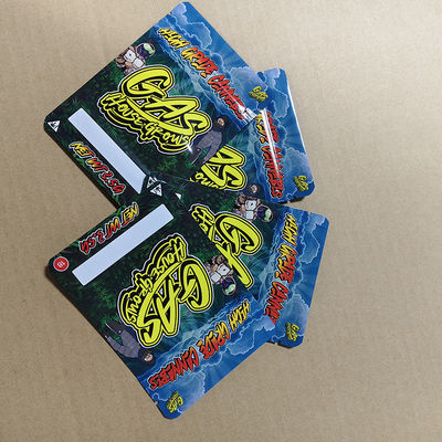 সহজে পূরণযোগ্য ডাবল-লক-শিশু প্রতিরোধী পকেটগুলি টেম্পলার-প্রমাণিত সিল এবং 30% পিসিআর-পিই উপাদান