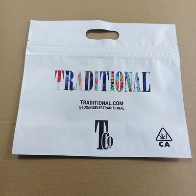 স্ট্যান্ড আপ ফুড প্যাকেজ ফুটোপ্রুফ পুনরায় বন্ধযোগ্য পরিবেশ বান্ধব প্যাকেজিং সস স্ন্যাক্সের জন্য পোষা প্রাণীর খাদ্য এফডিএ শংসাপত্রপ্রাপ্ত