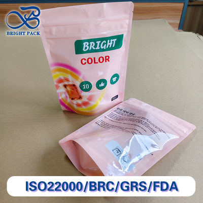 লন্ড্রি পডের প্যাকেজিংয়ের জন্য কাস্টমাইজযোগ্য লোগো এবং উপাদান সহ টেম্পার-এভিডেন্ট চাইল্ড রেসিস্ট্যান্ট ব্যাগ।