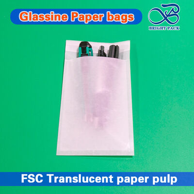 টি-শার্ট প্যাকেজিং এবং কাস্টমাইজড বেধের জন্য ছোট গোলাকার গর্ত সহ পরিবেশ বান্ধব গ্লাসিন পেপার ব্যাগ